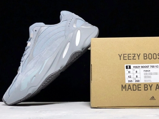 700 Boost Blue Hospital Adidas v2 Yeezy FV8424 0708